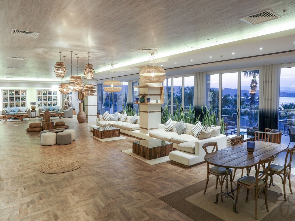 Design Plus Seya Beach