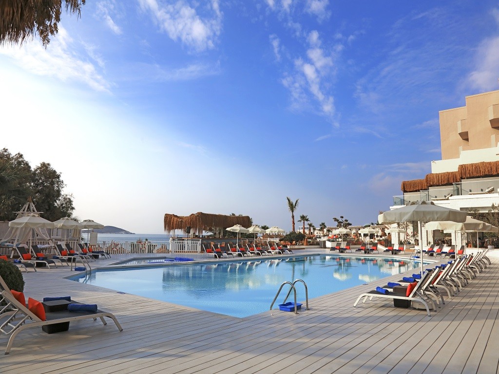 Design Plus Seya Beach