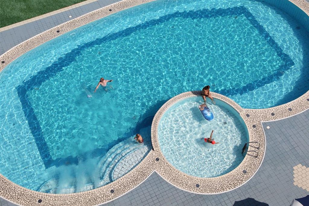 Hotel Ambassador (Caorle)