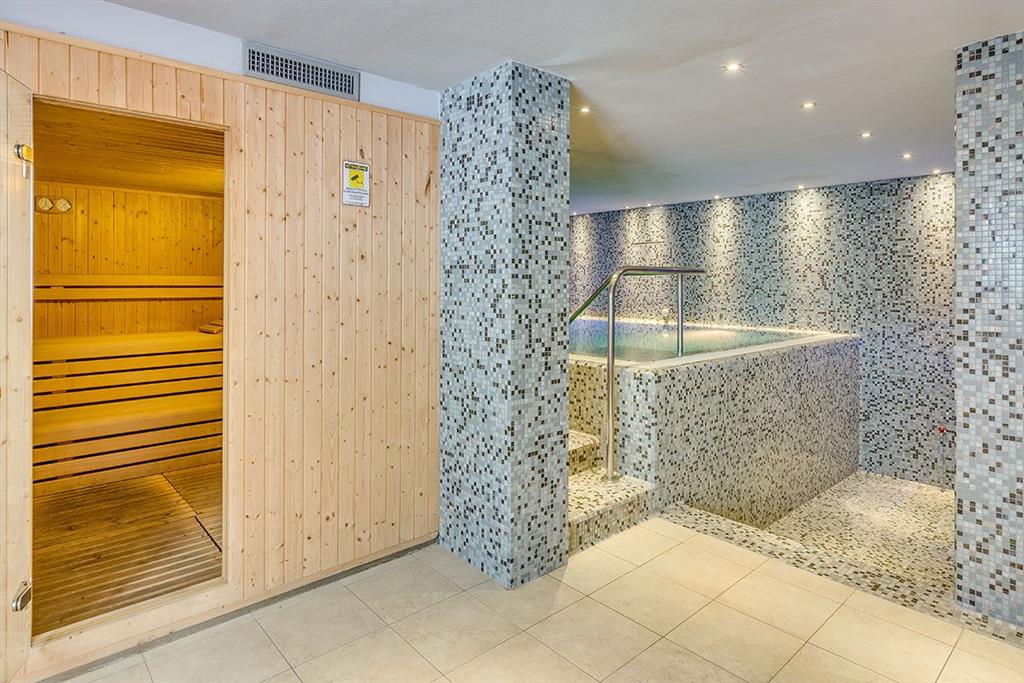 Hotel Ambassador (Caorle)