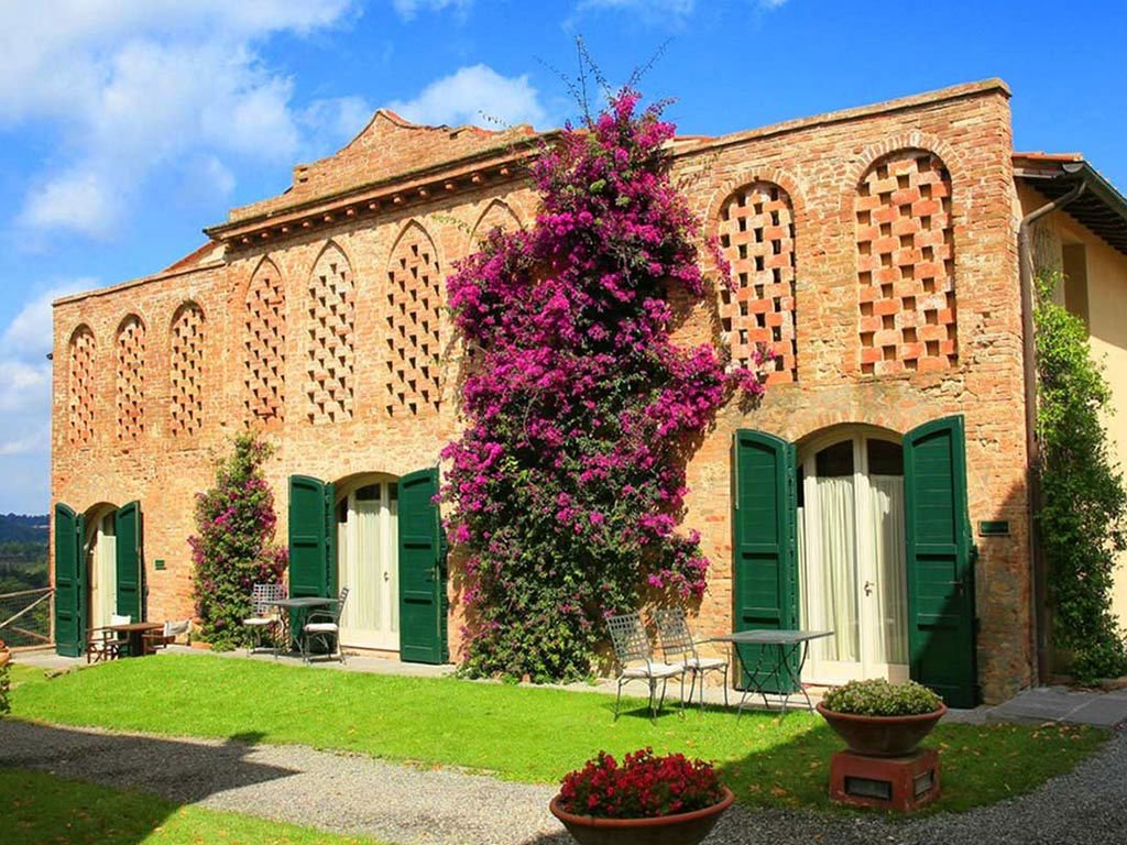 Borgo Di Colleoli Resort