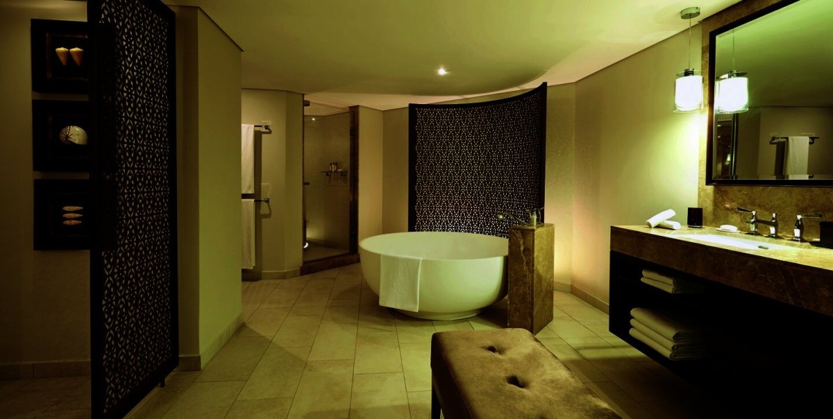 Royal Palm Beachcomber Luxury