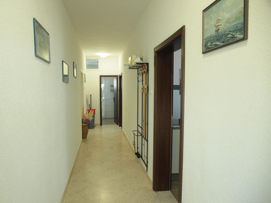 Vila Mirjana