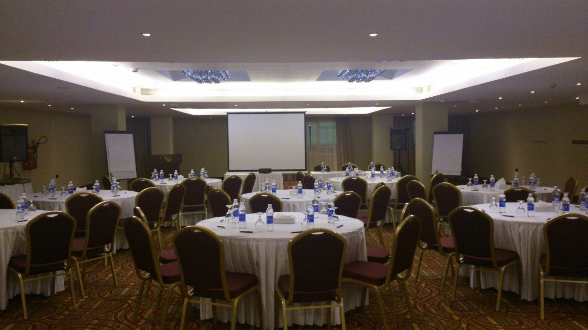 Best Western Premier Muscat