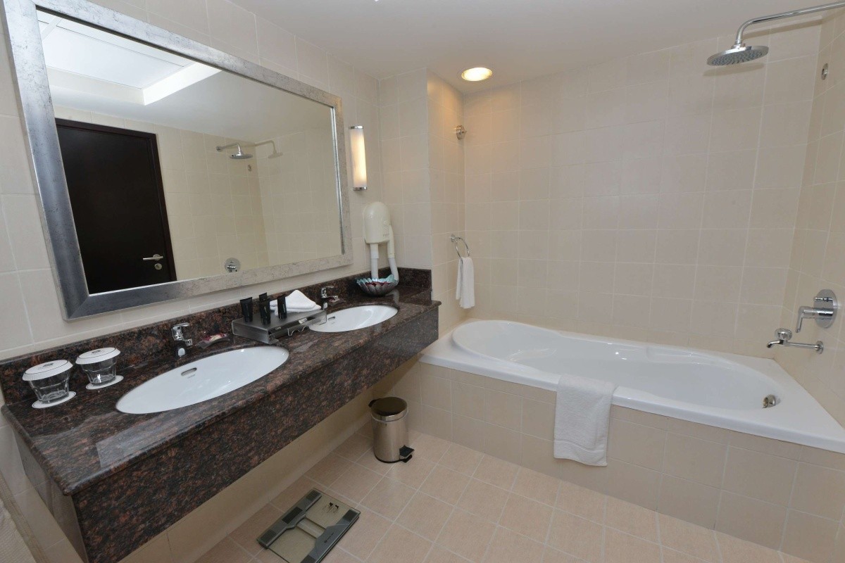 Best Western Premier Muscat