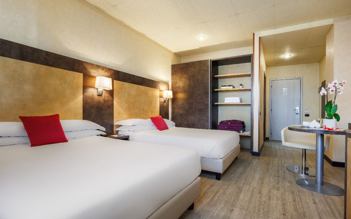 Jr Hotels Amadeus Bologna