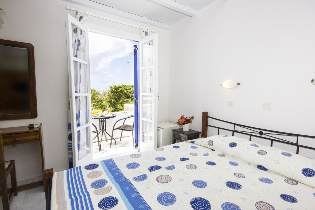 Naxos Holiday