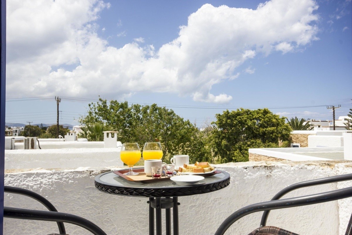 Naxos Holiday