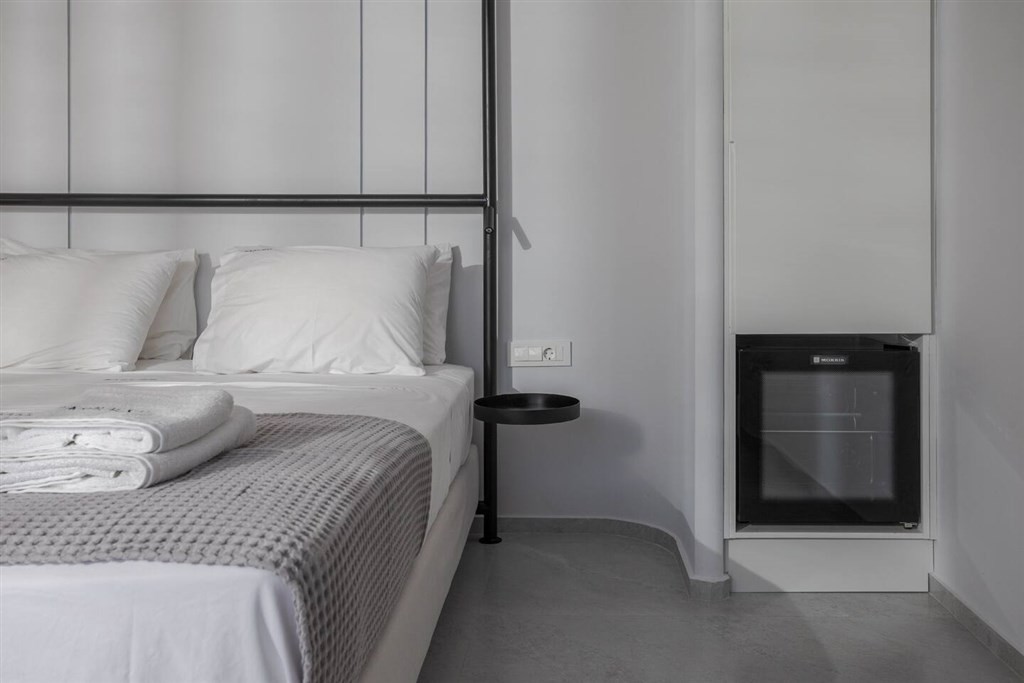 Baslico Suites