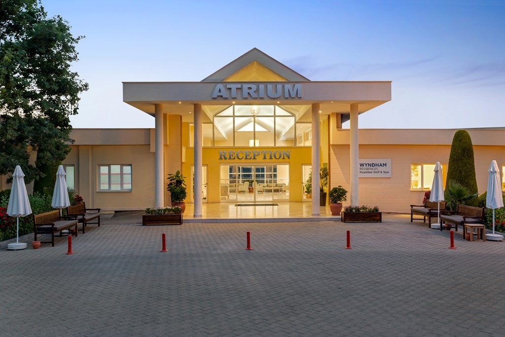Unique Residence Golf & Spa