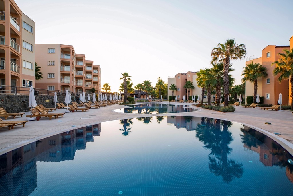 Unique Residence Golf & Spa