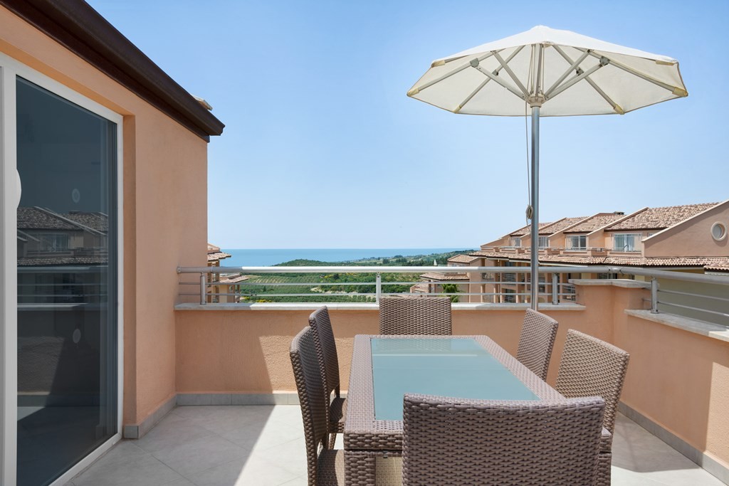Unique Residence Golf & Spa
