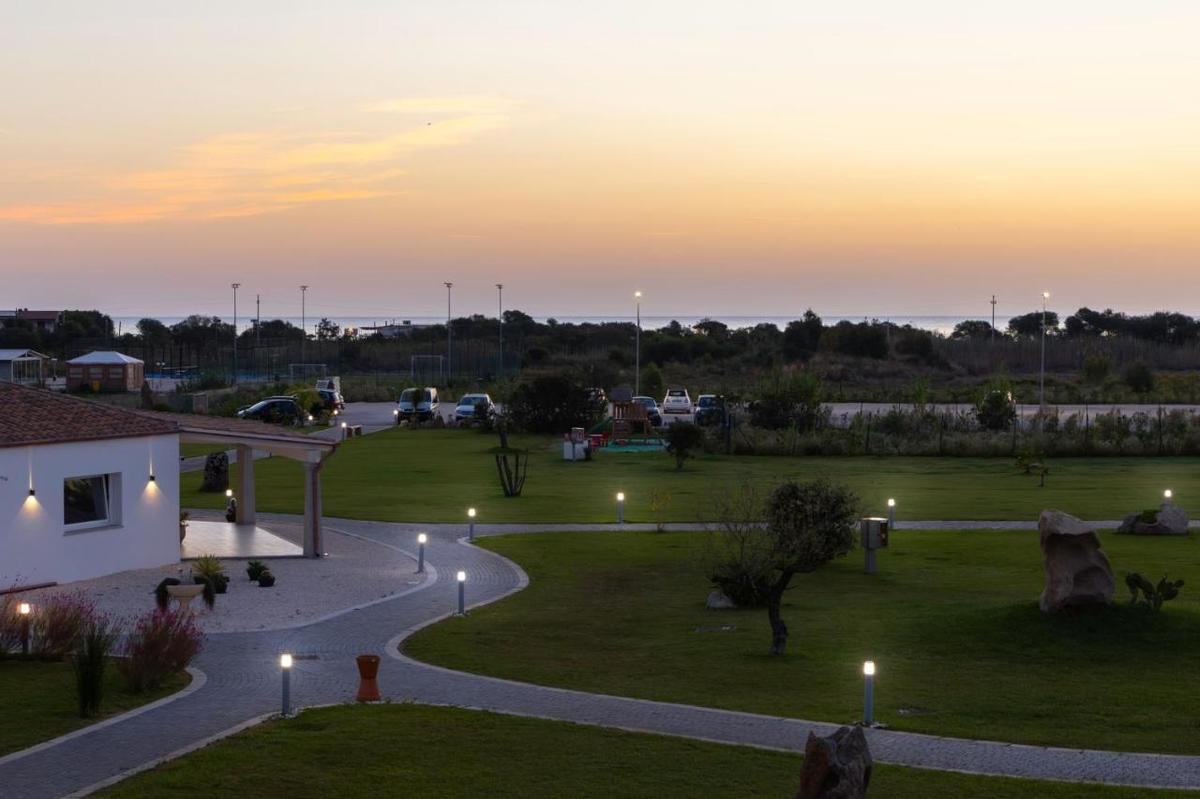 S'arena Beach (Siniscola)