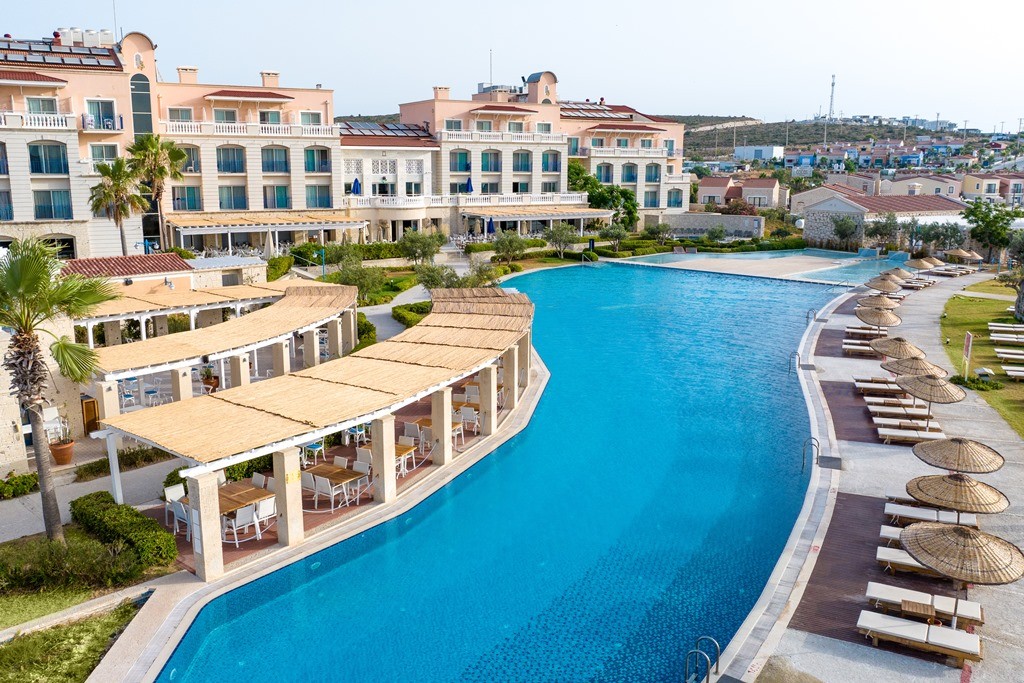 Dolce By Wyndham Alacati