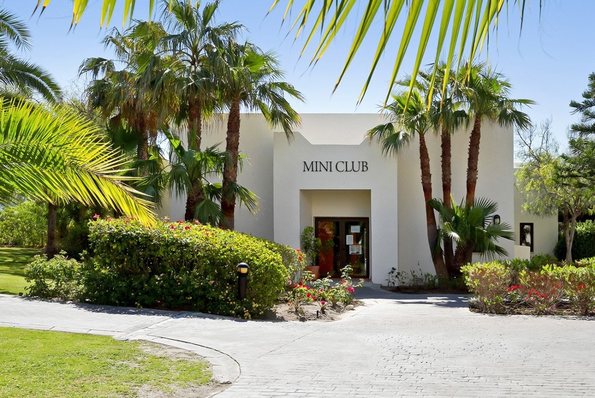 Impressive Playa Granada Golf