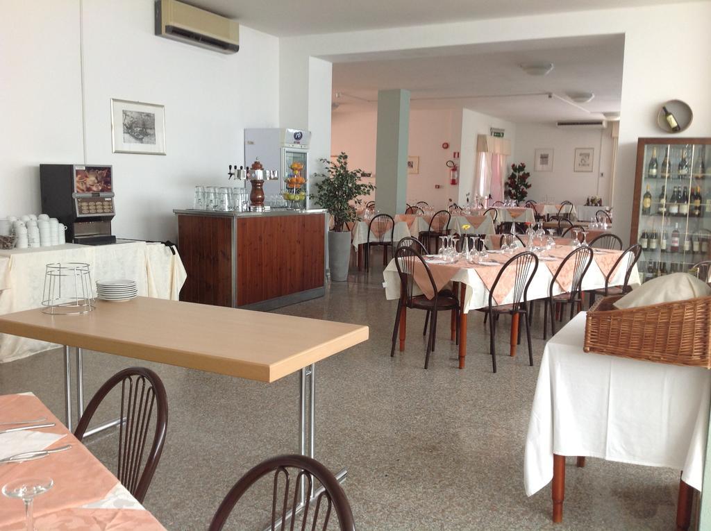 Hotel Mediterraneo s plnou penzí s nápoji