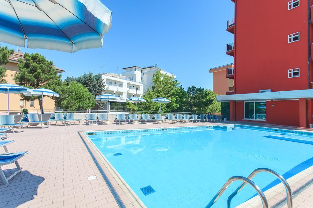 Hotel Mediterraneo s plnou penzí s nápoji