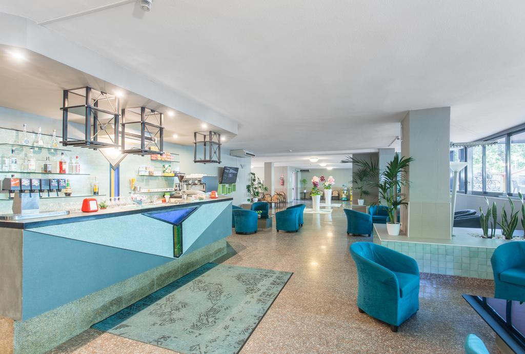 Hotel Mediterraneo s plnou penzí s nápoji