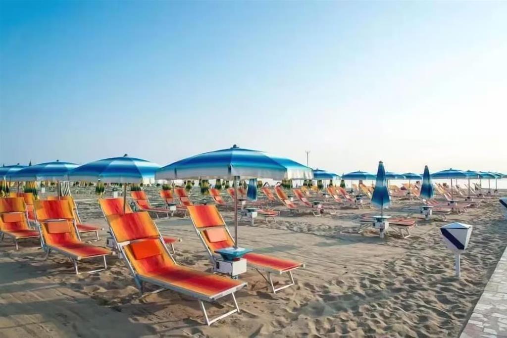 Hotel Mediterraneo s plnou penzí s nápoji