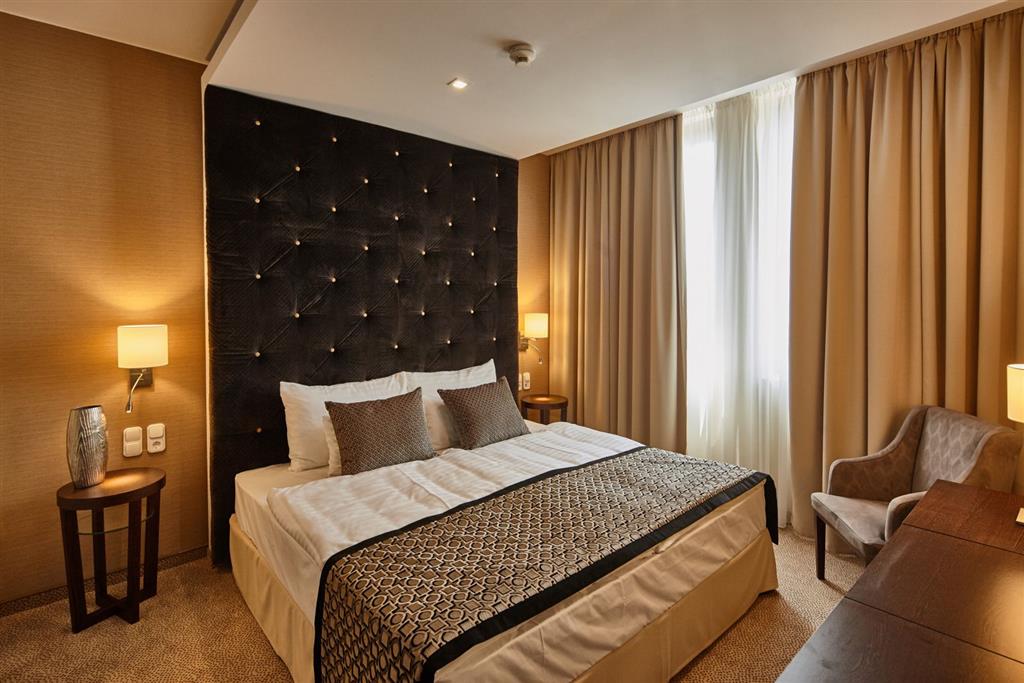 Thermal Hotel Balance Lenti
