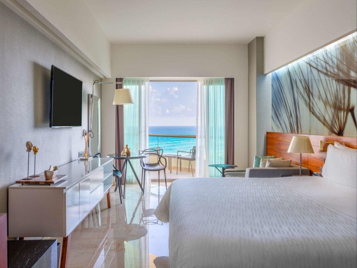 Live Aqua Beach Resort Cancun