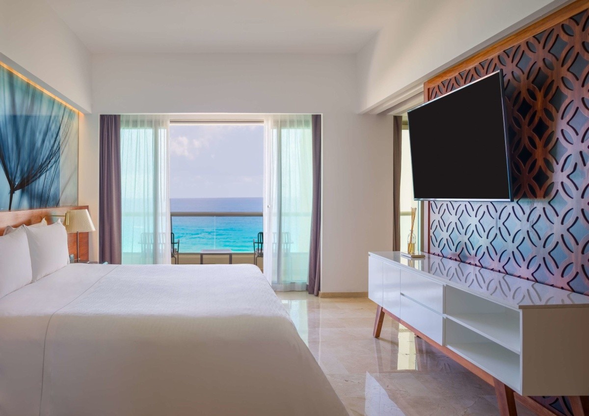 Live Aqua Beach Resort Cancun