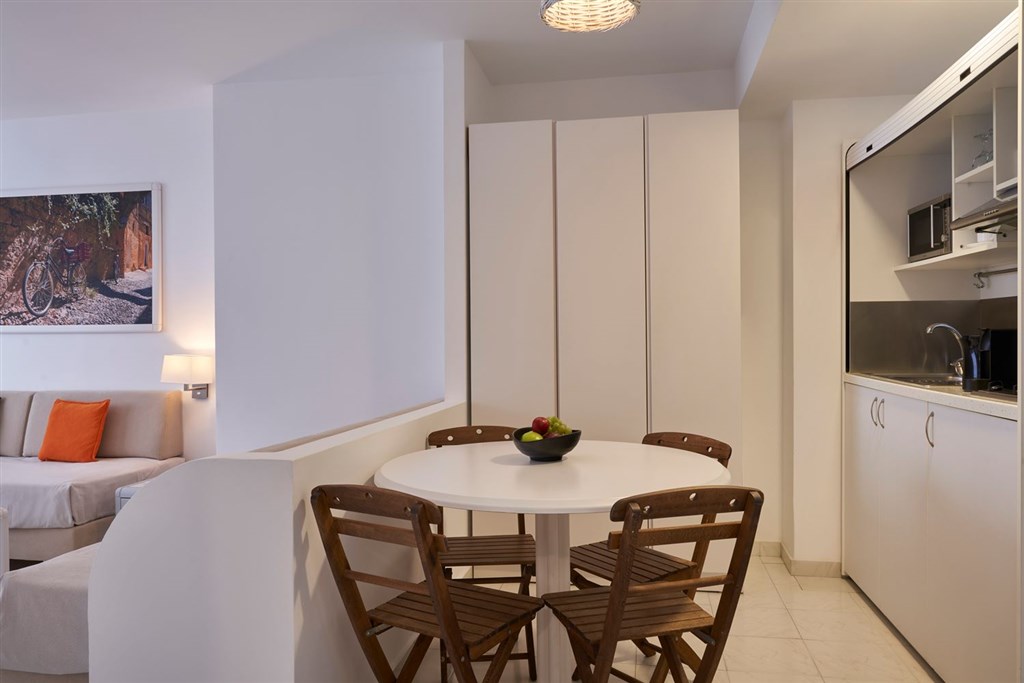 Epsilon Hotel Apartments