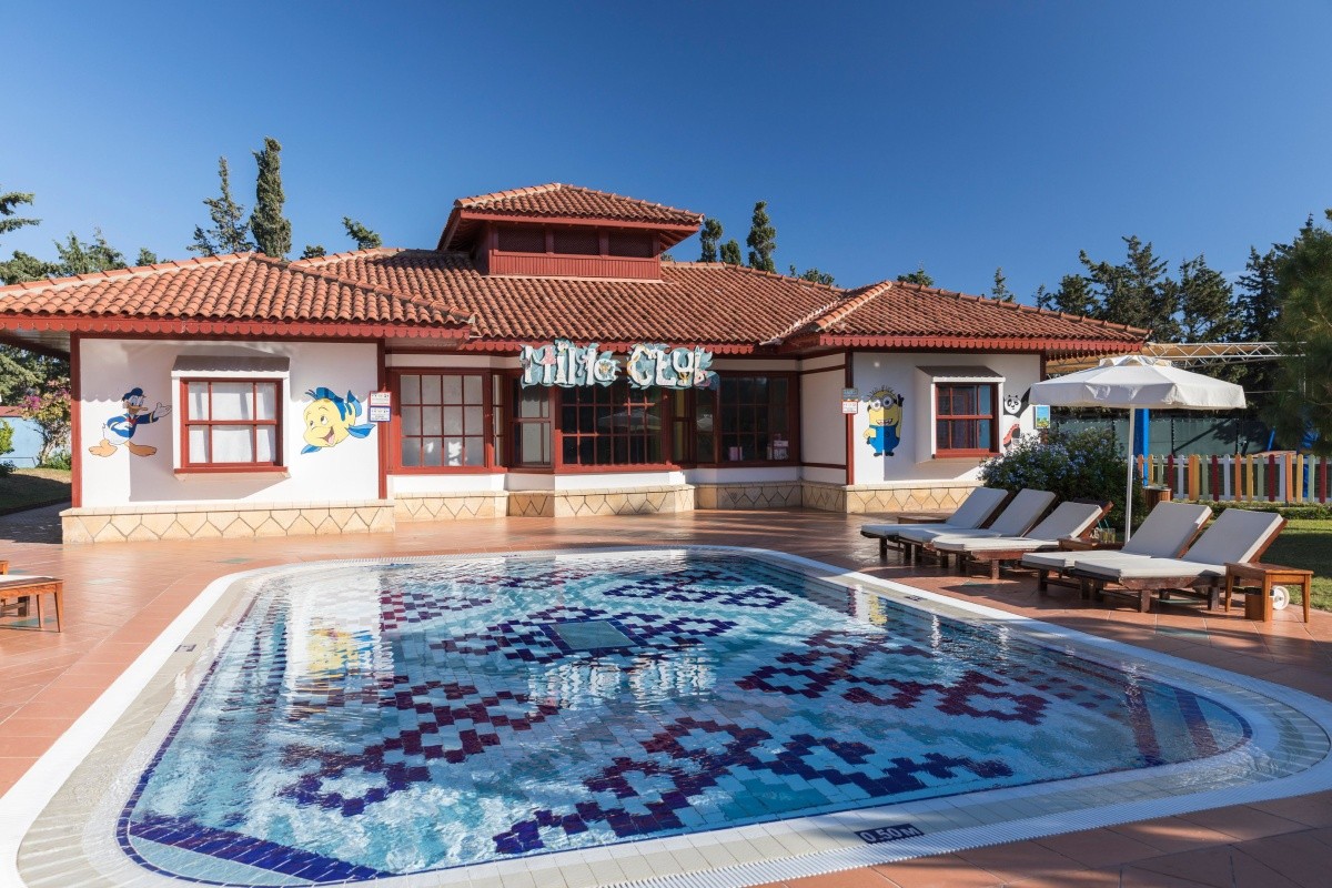 Ali Bey Club Park