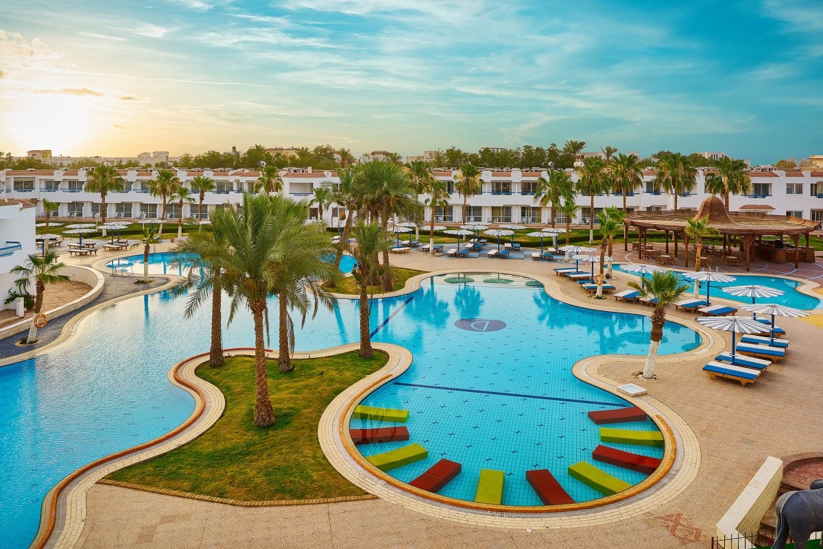 Dreams Vacation Resort