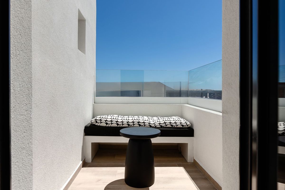 Santo Mangata Boutique
