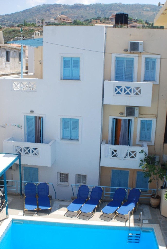 Aparthotel Renia