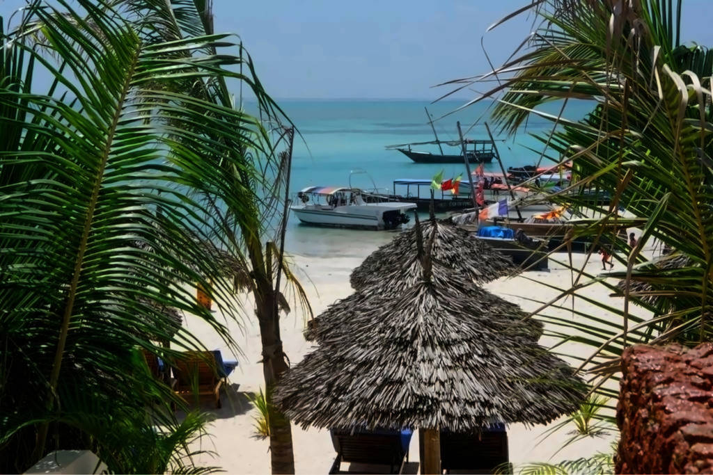 Sun Sea Bar Beach