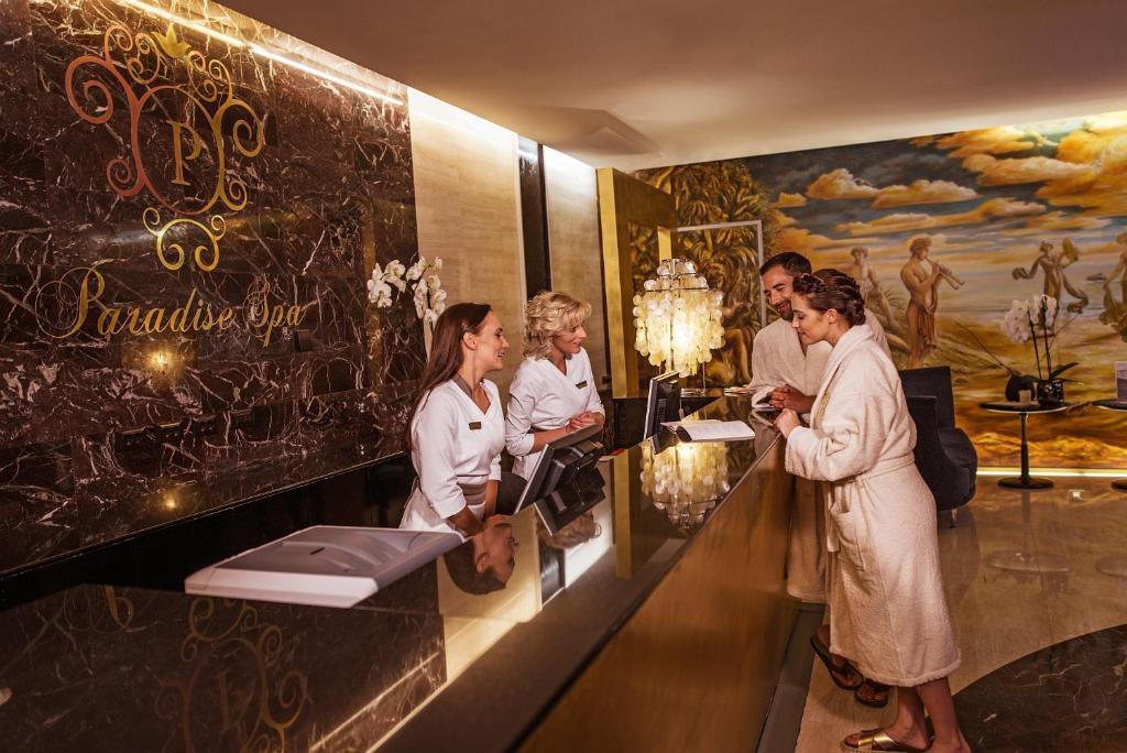 Zkrácená dovolená na slovinském pobřeží v Grandhotelu Bernardin s dopravou v ceně na 3 noci