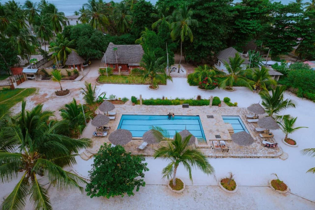 Mambo Ocean Resort