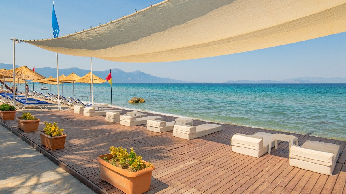 Risus Aqua Beach