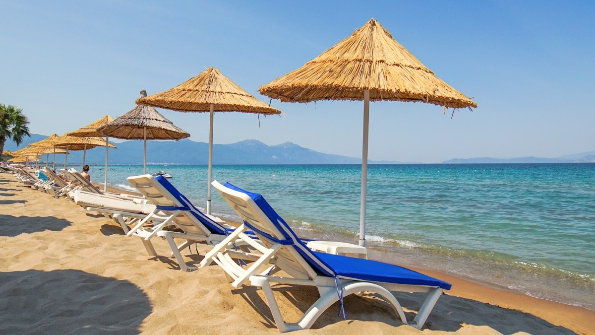 Risus Aqua Beach