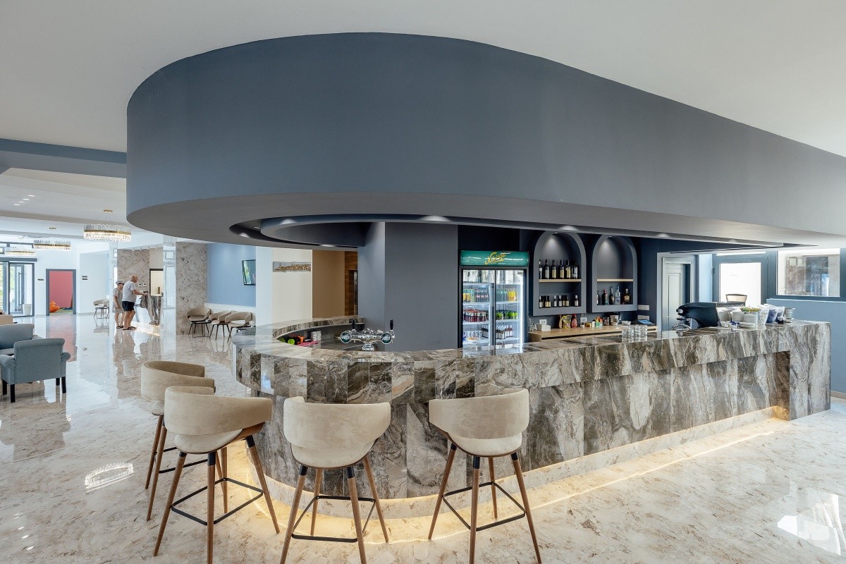 Talia Hotel & Spa