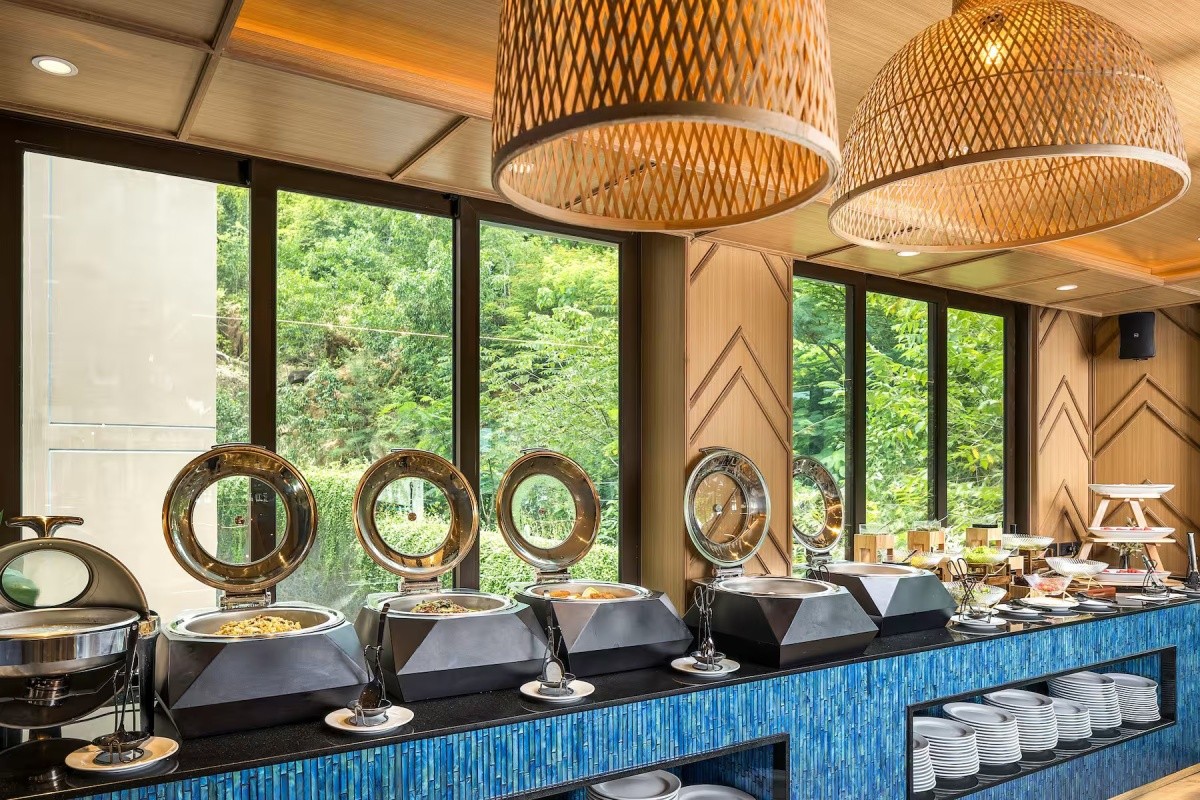 The Proud Karon Beach Phuket Trademark Collection By Wyndham