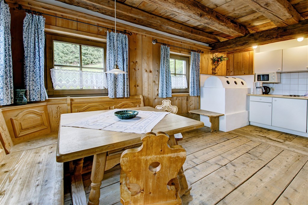 Almdorf & Sporthotel Hochlienz (Lienz)