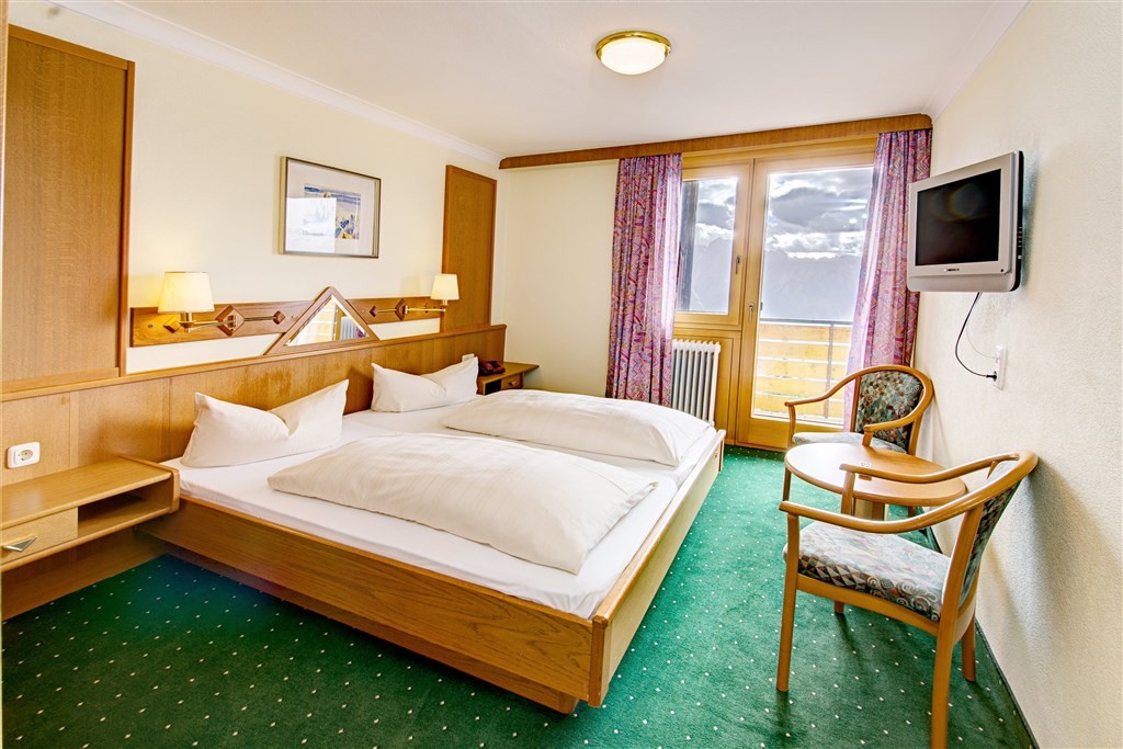 Almdorf & Sporthotel Hochlienz (Lienz)
