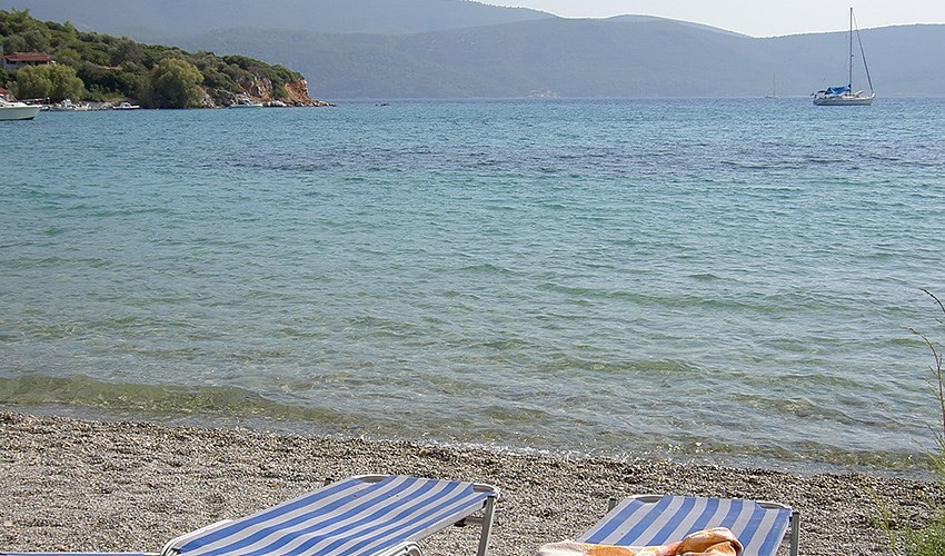 Posidonio Bay