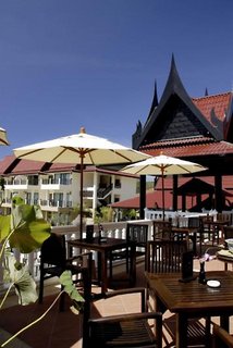 Emerald Beach Resort And Spa