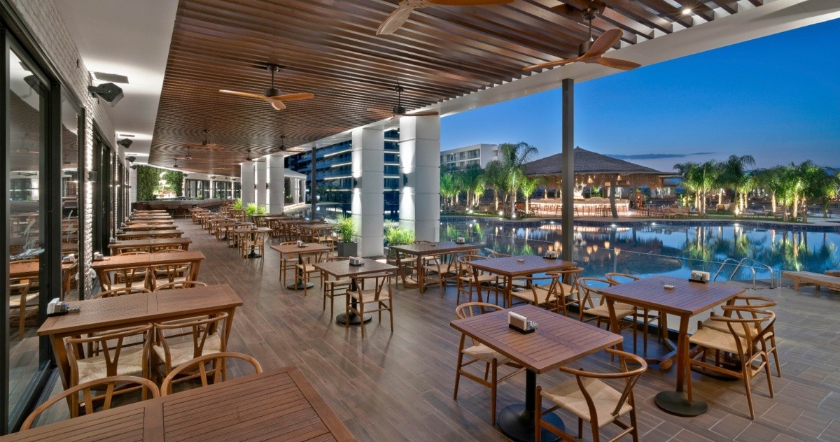 Grand Sapphire Resort