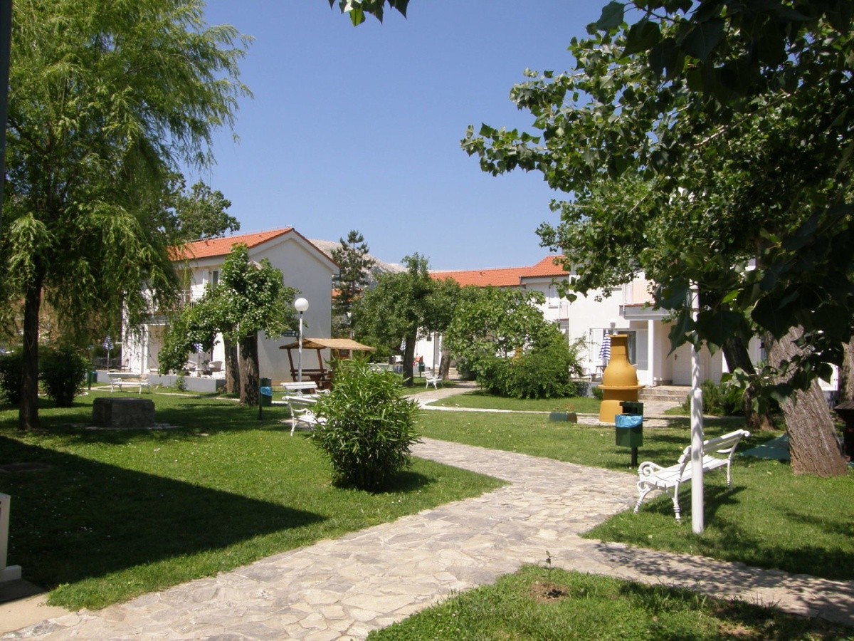 Villen Corinthia-Baska