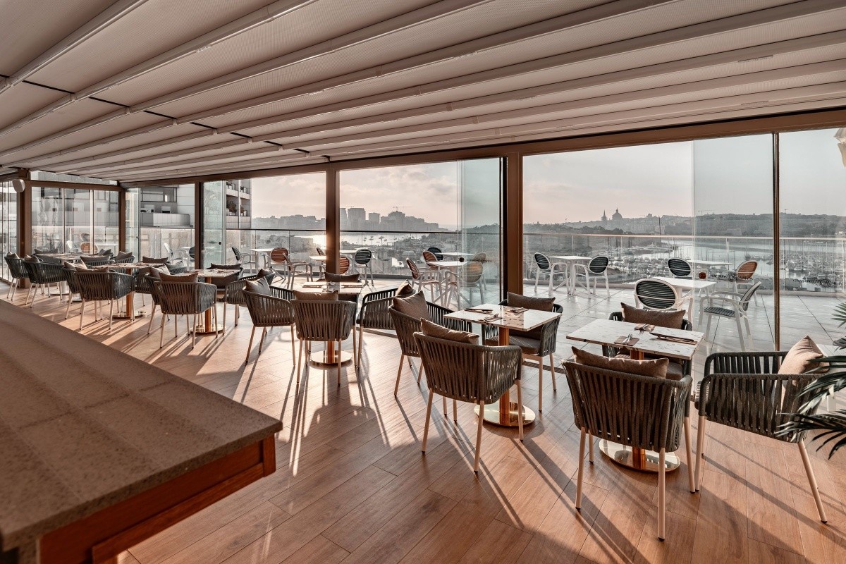 Grands Suites Hotel Residences & Spa