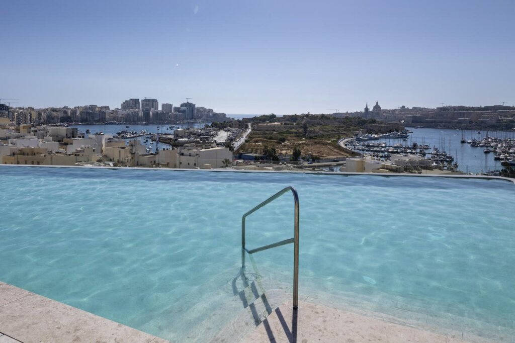 Grands Suites Hotel Residences & Spa