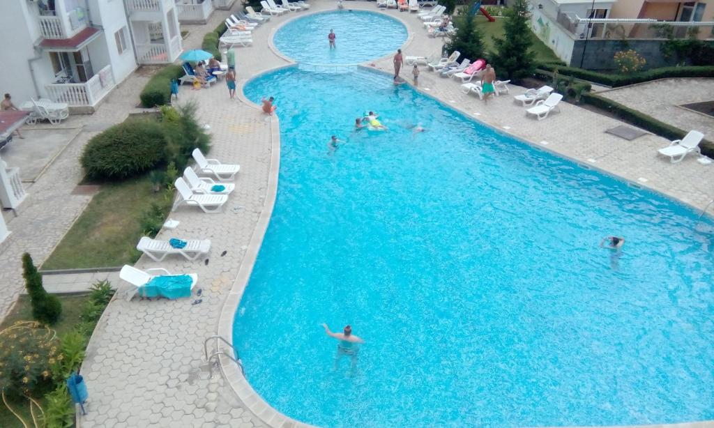 Bravo 5 Holiday Apartments