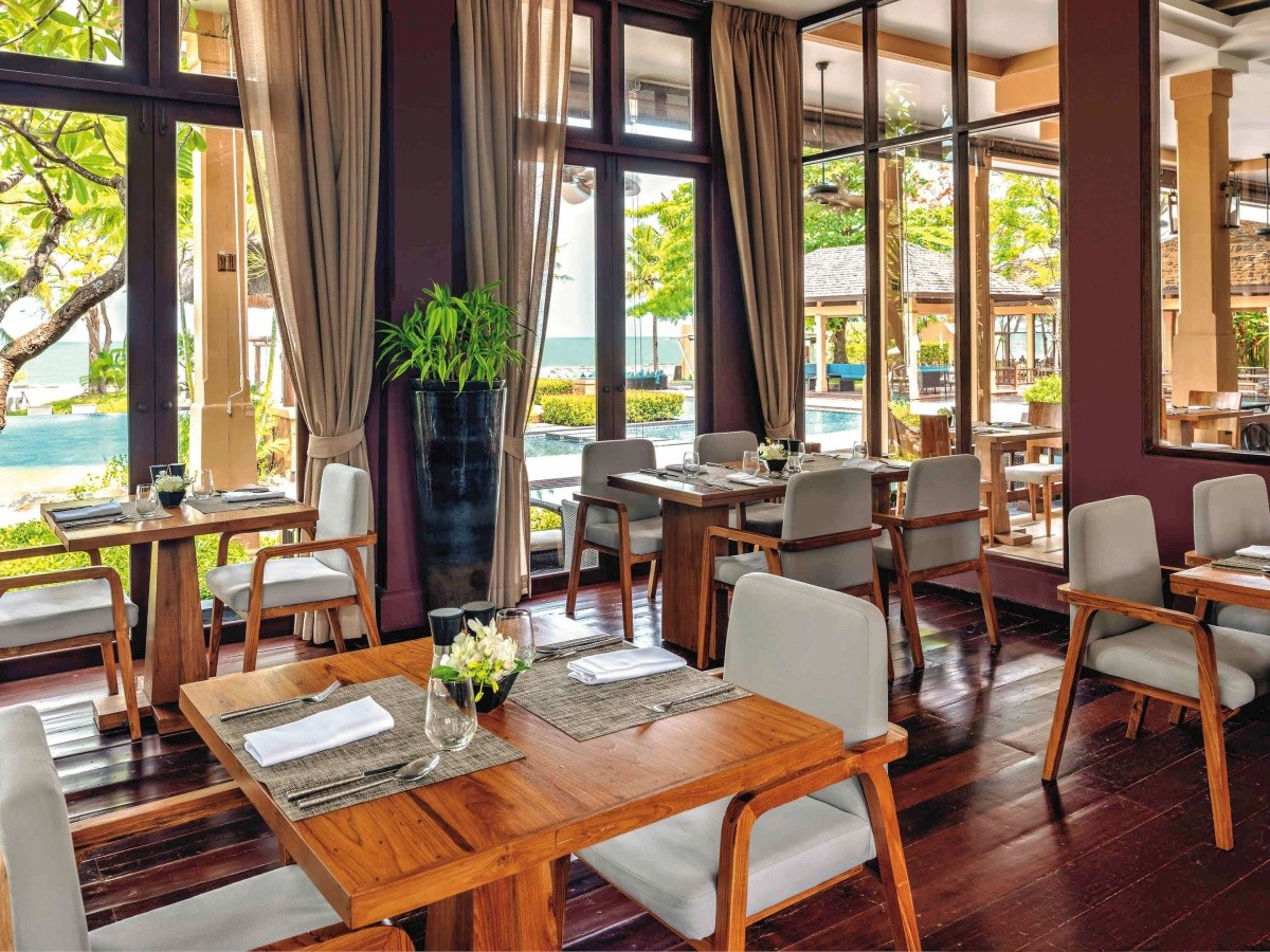 Mövenpick Asara Resort