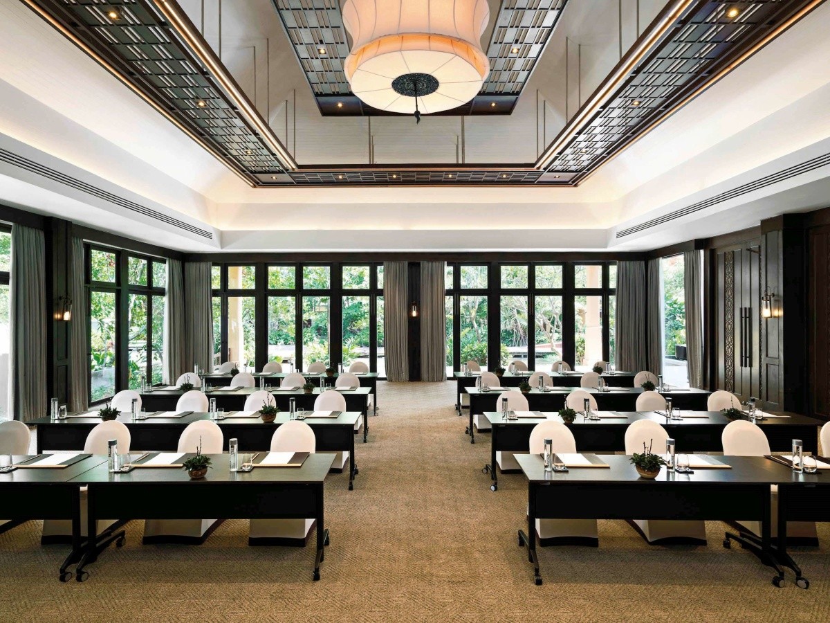Mövenpick Asara Resort