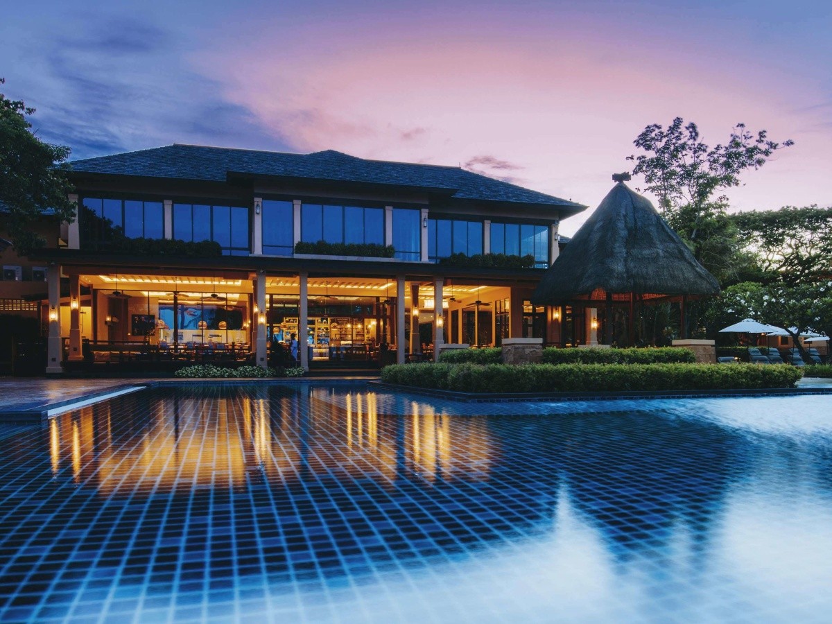 Mövenpick Asara Resort